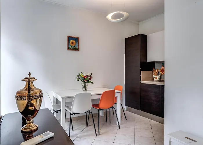 Spacious Flat Near Vaticano * Rom